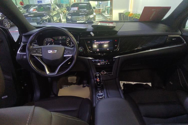 Used Cadillac XT6 2022 2.0T Six-Seater Two-Wheel-Drive Luxury Version