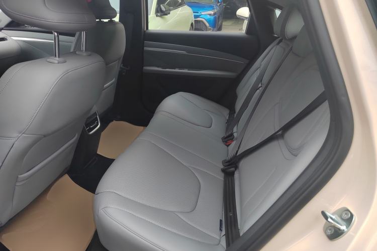 Used XPeng MONA M03 2024 620 with Ultra-Long Range
