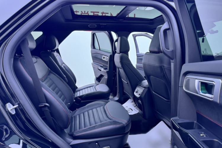 Used Ford Explorer 2023 EcoBoost 285 4x4 ST-LINE 6-Seater
