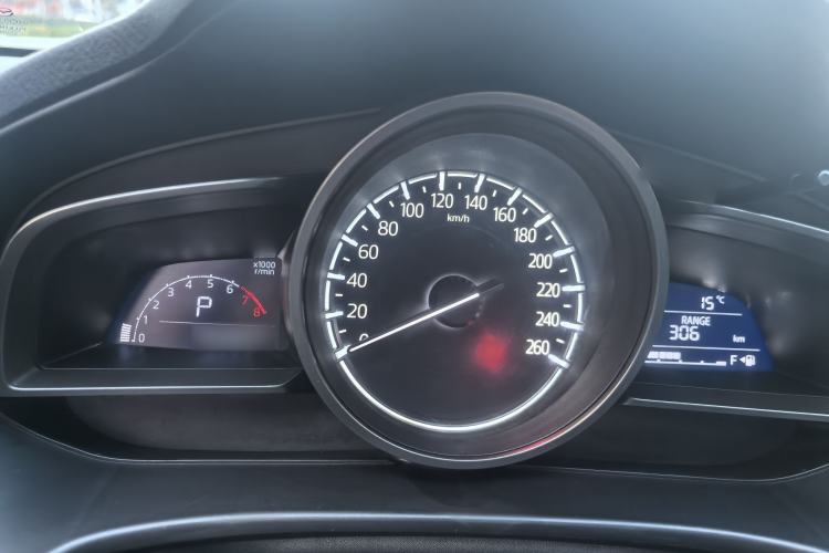 Used Mazda Mazda 3 Axela 2017 Sedan 1.5L Automatic Luxury Model Emission Standard China V
