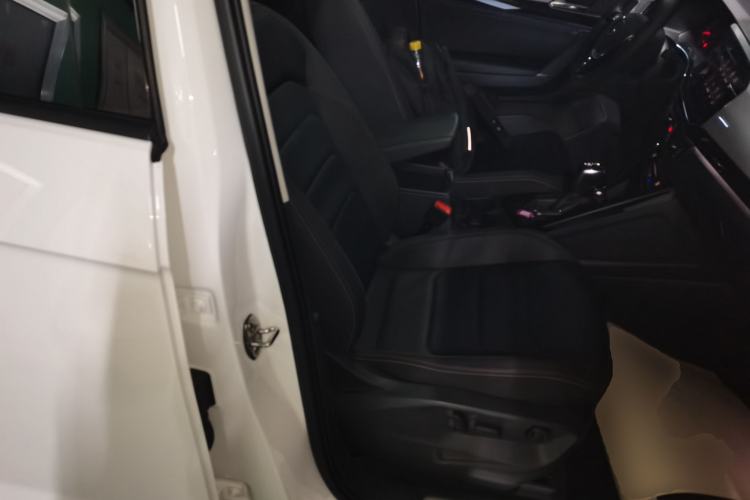 Used Volkswagen Tayron 2020 280TSI Two-Wheel Drive Luxury Connect Edition
