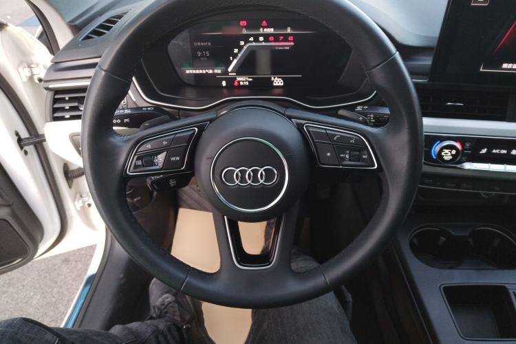 Used Audi A4L 2022 40 TFSI Fashion Dynamic Model
