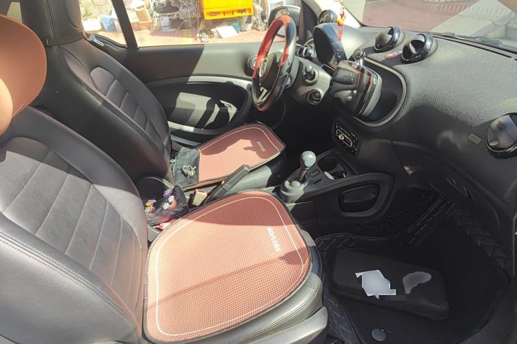 Used  fortwo 2015 1.0L 52 kW Hardtop Passion Edition
