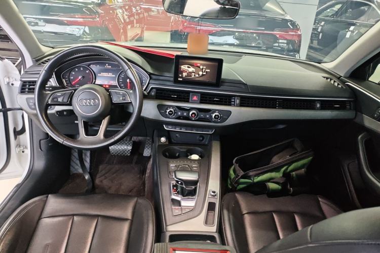 Used Audi A4L 2019 40 TFSI Ambition China VI