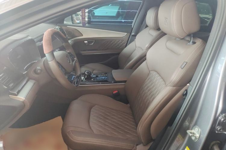 Used BYD Han 2022 DM-i 121KM Prestige Model