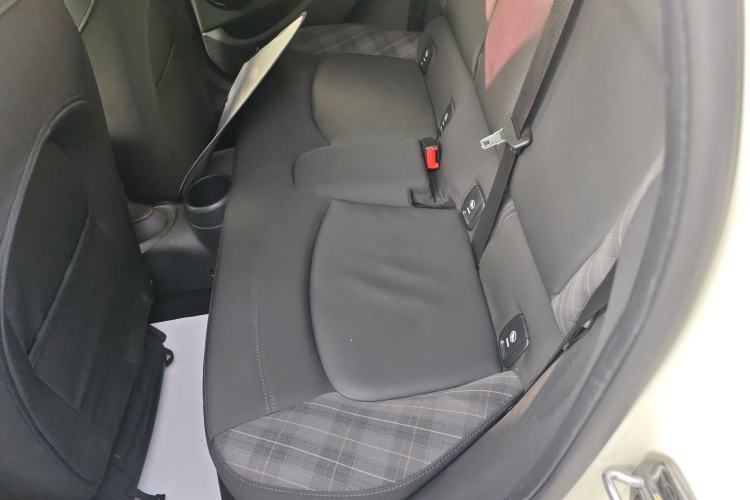 Used  MINI 2018 1.5T COOPER Classic Edition Five-Door Version
