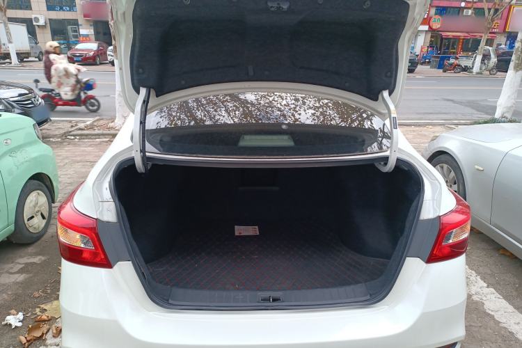 Used Nissan Sylphy 2019 1.6XV CVT Smart Connect Luxury Edition China VI Standard