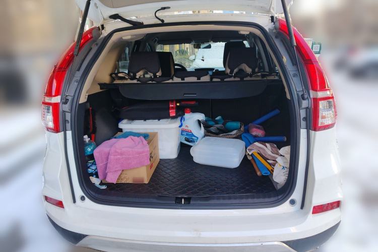 Used Honda CR-V 2015 2.0L two-wheel drive urban version
