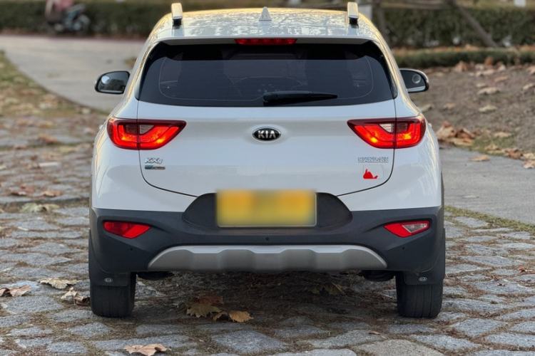 Used Kia Stonic 2019 1.4L Automatic Fun Edition China VI

