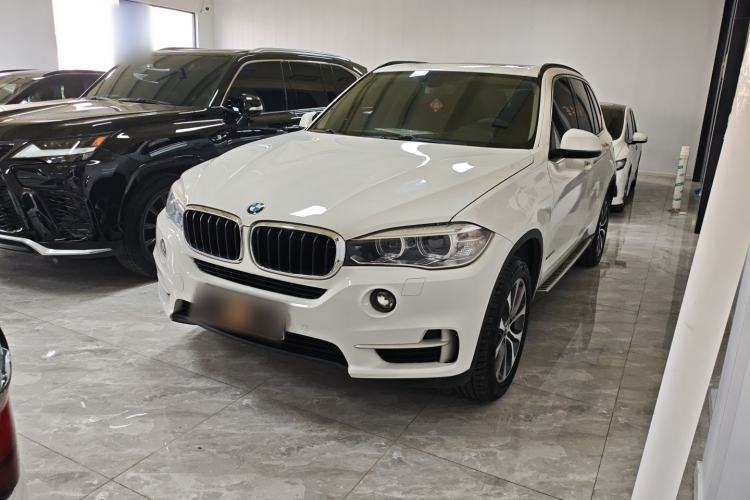 Used BMW X5 2015 xDrive28i
