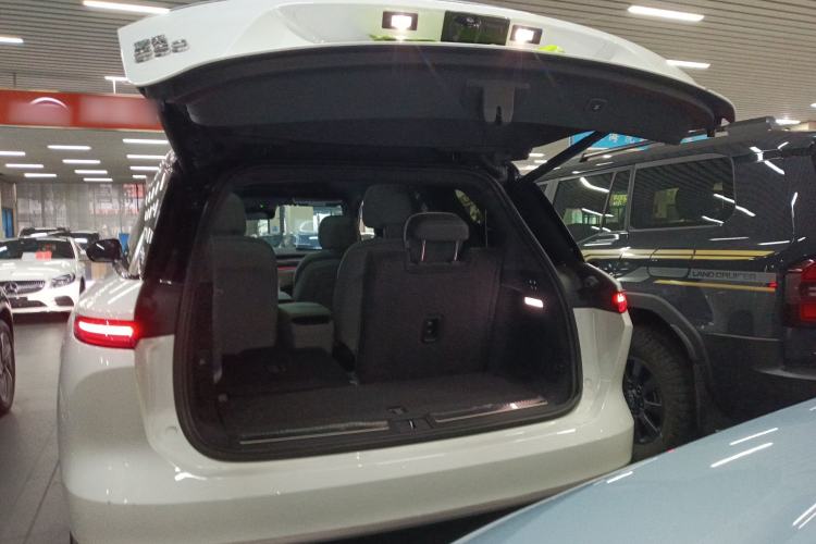 Used Nio ES8 2023 75 kWh