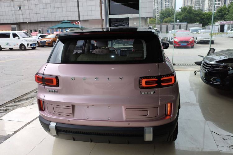 Used Geely Auto icon 2023 1.5TD Chocolate Smoothie Edition
