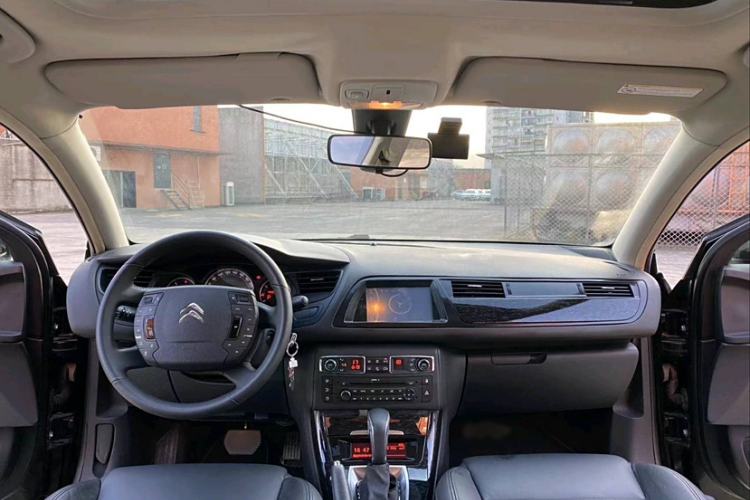 Used Citroen C5 2013 2.0L Automatic Luxury Model