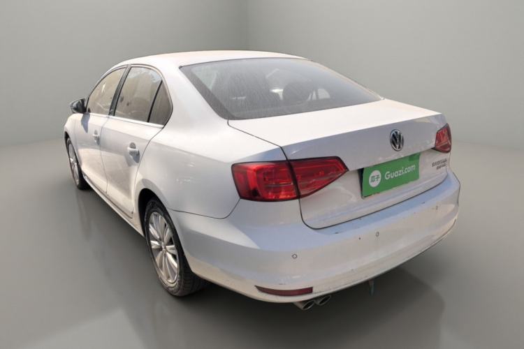 Used Volkswagen Sagitar 2015 230TSI Automatic Comfort Version