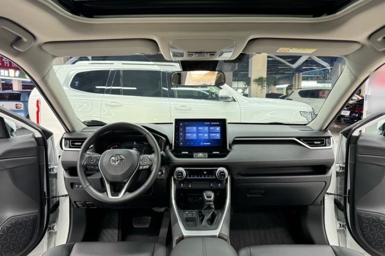 Used Toyota RAV4 2022 2.0L CVT Two-Wheel Drive Fashion Plus Edition