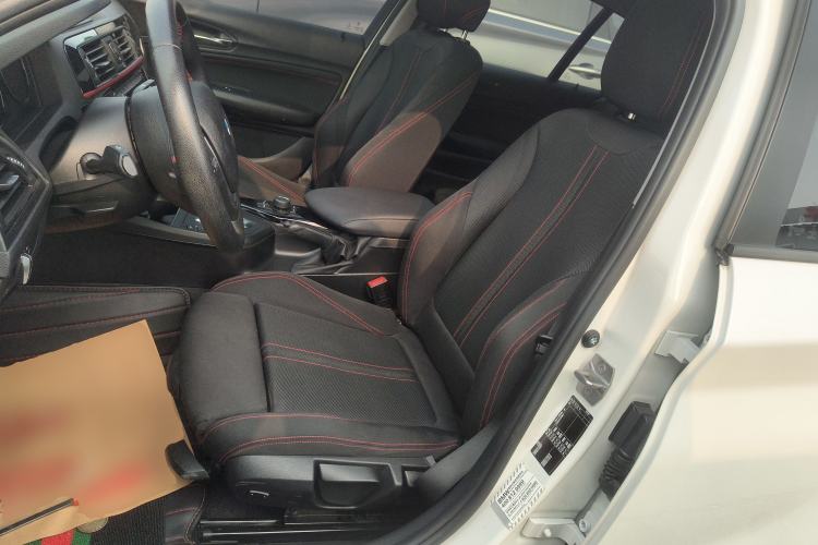 Used BMW 1 Series 2018 118i Sport Design Package
