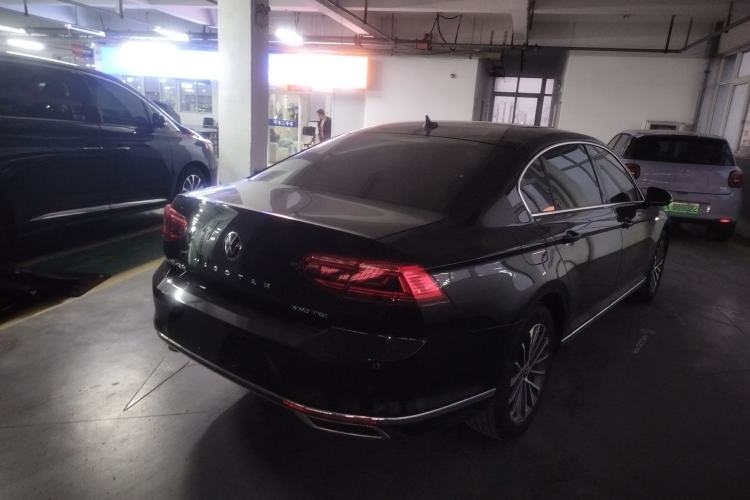 Used Volkswagen Magotan 2020 330TSI DSG Luxury Edition
