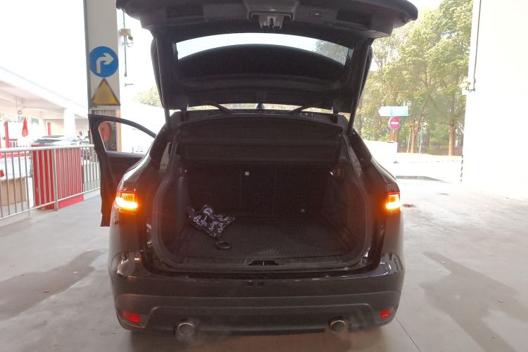 Used Jaguar F-PACE 2016 3.0 SC Four-Wheel Drive R-Sport Sport Edition