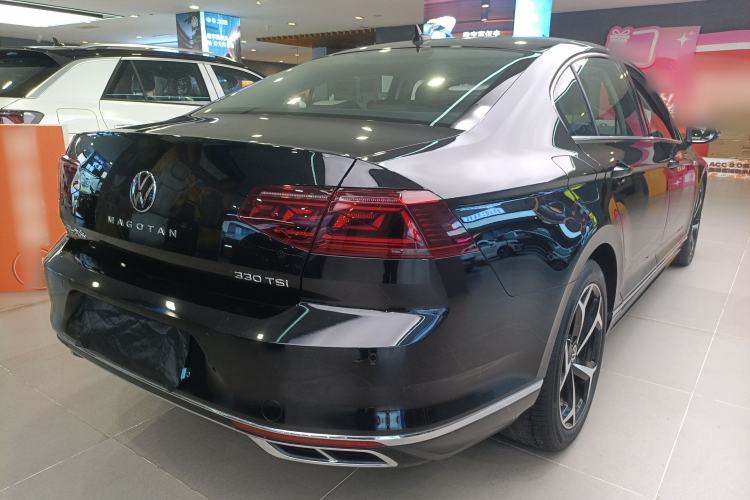 Used Volkswagen Magotan 2023 2 Million Units Limited Edition 330TSI DSG Leading Version