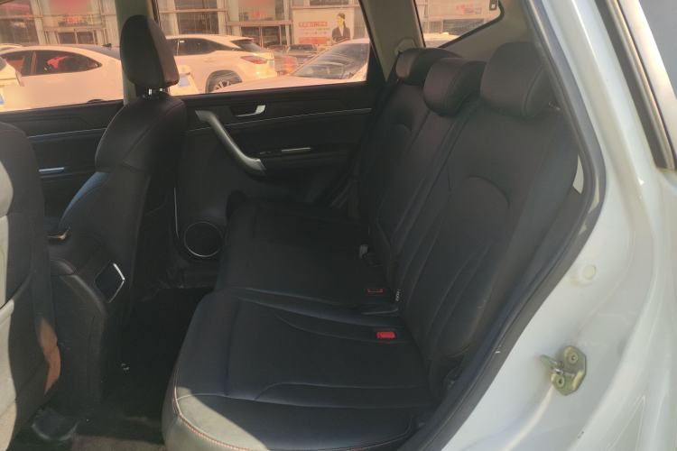 Used Haval M6 2017 1.5T Automatic Two-Wheel Drive Elite Model
