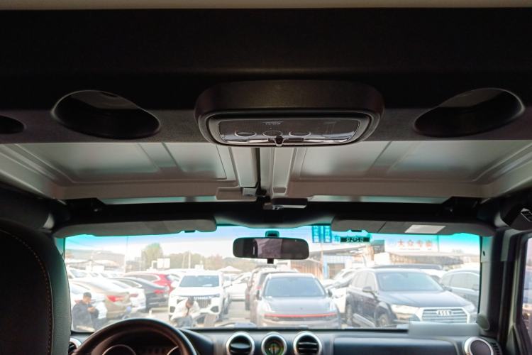 Used BAIC Off-Road BJ40 2016 40L 2.3T Automatic All-Wheel Drive Premium Edition