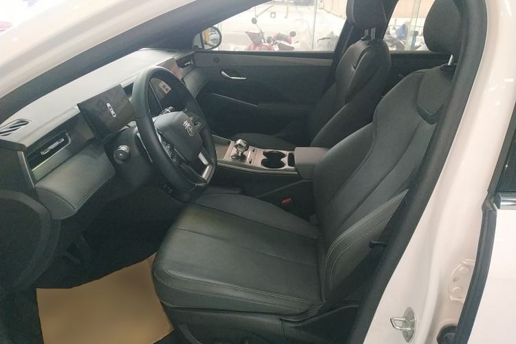 Used BYD Qin PLUS 2025 DM-i Smart Drive 120KM Superior Model
