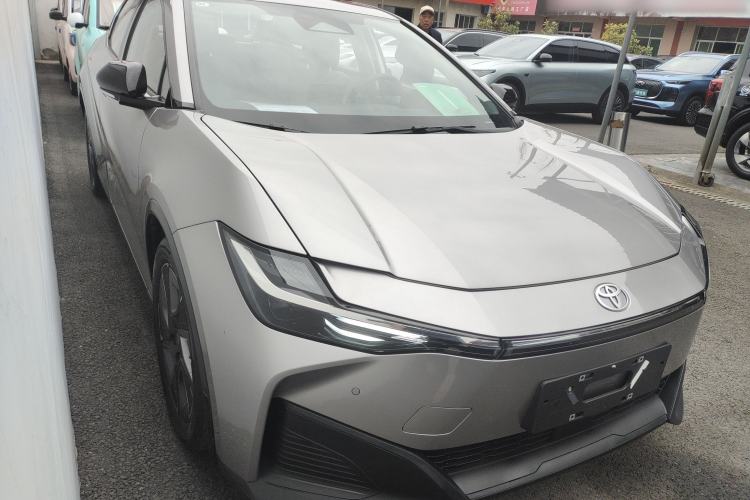 Used Toyota bZ3 2024 517 km Elite PRO