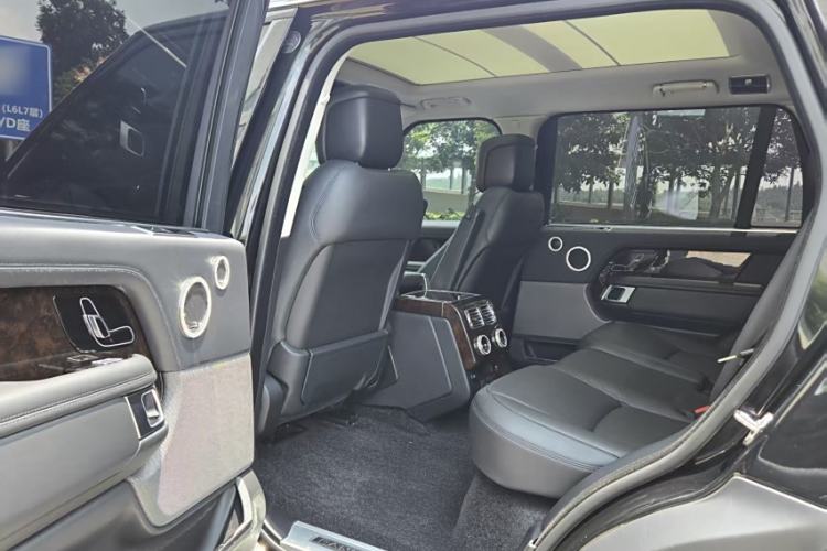 Used Land Rover Range Rover 2020 3.0 L6 Long-Wheelbase Legacy
