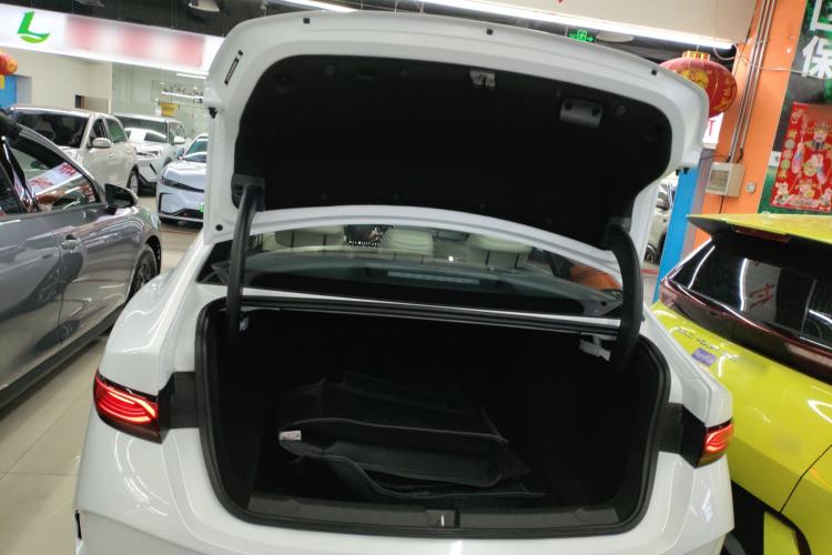 Used BYD Qin PLUS 2025 DM-i Smart Drive 55KM Beyond Model