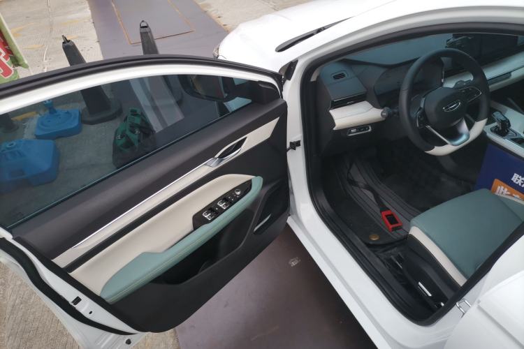 Used Geely Auto Emgrand L HiP 2022 1.5TD-DHT Pro 100KM Super Rui