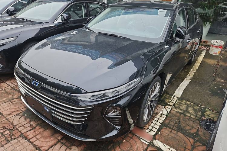 Used Bestune B70 2024 Dragon Edition 1.5T Leading Model
