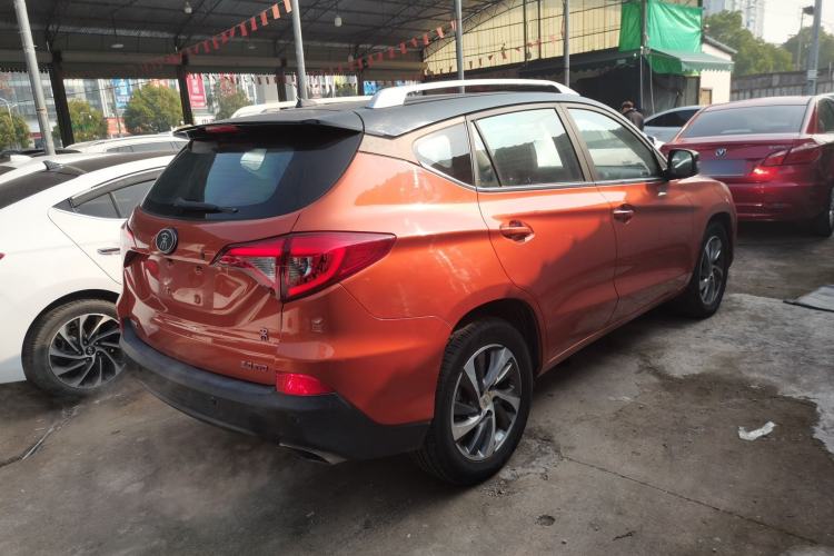 Used BYD Song 2016 2.0TID Automatic Prestige Edition
