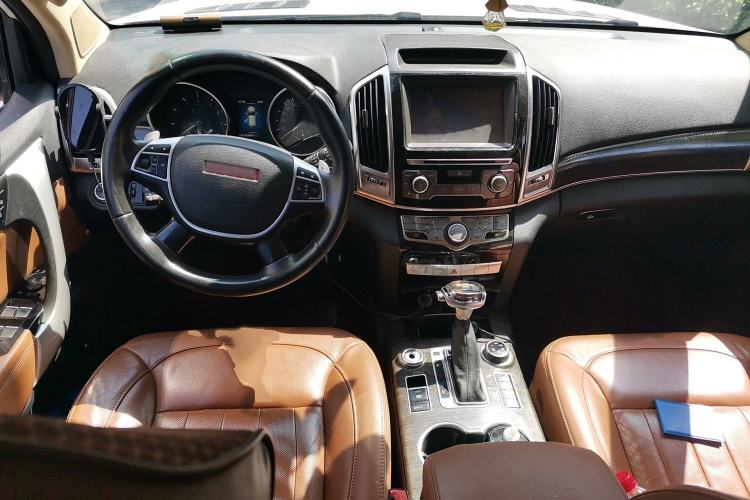 Used Haval H9 2015 2.0T Four-Wheel Drive Luxury 7-Seater