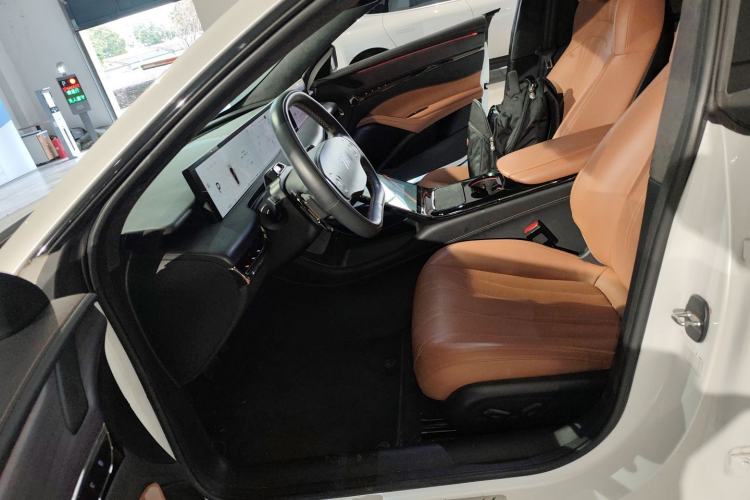 Used  L7 2022 Pro Model
