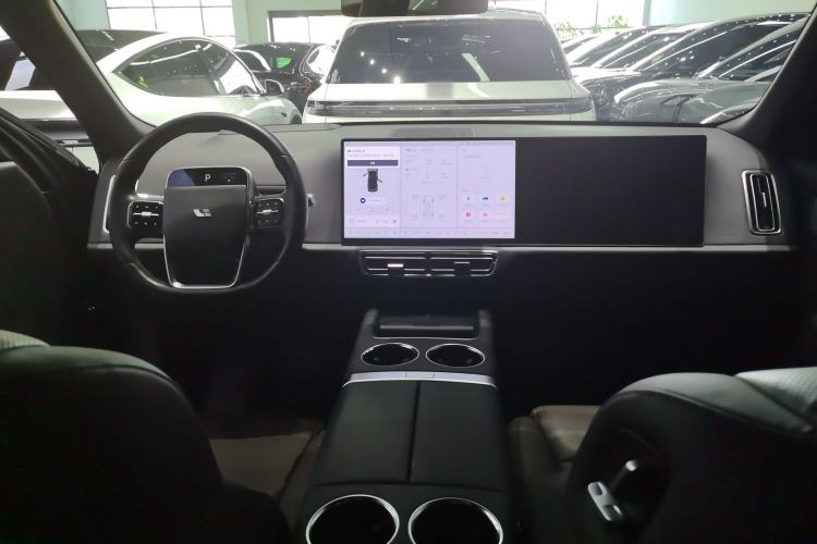 Used Li Auto L9 2022 Max model
