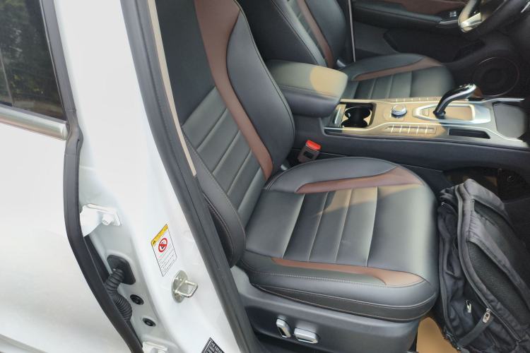 Used Wey VV5 2020 1.5T Two-Wheel Drive Smart Pioneer
