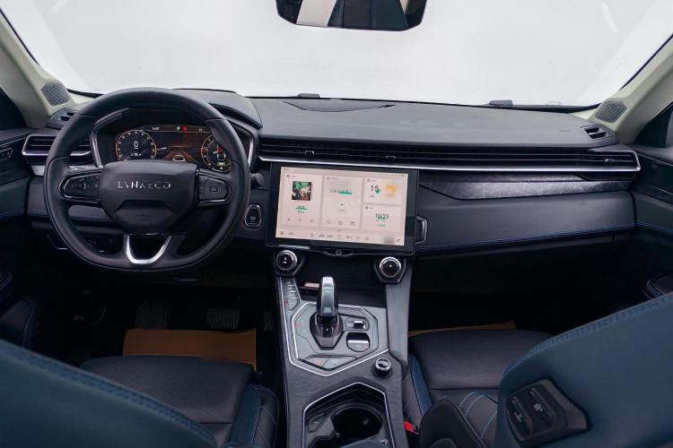 Used Lynk & Co 05 2022 2.0T Two-Wheel Drive Shine Halo
