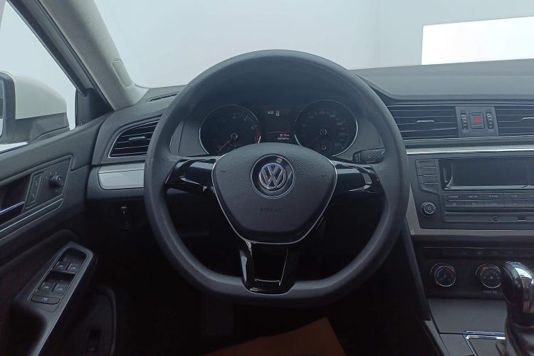 TDK.VehicleDetails.img