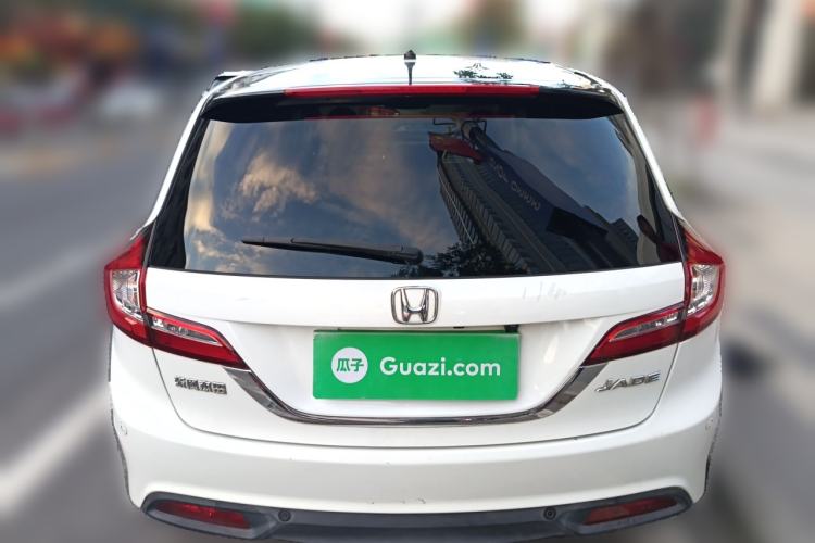 Used Honda Jade 2016 1.8L Automatic Comfort Version 5 Seats
