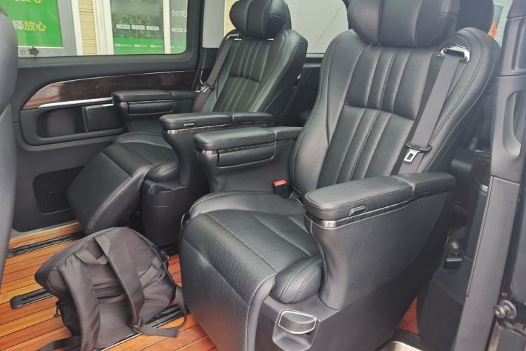 Used Mercedes-Benz V-Class 2018 V 260 L Prestige Extended Version China V
