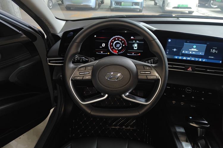 Used Hyundai Elantra 2021 1.5L CVT GLX Elite Edition
