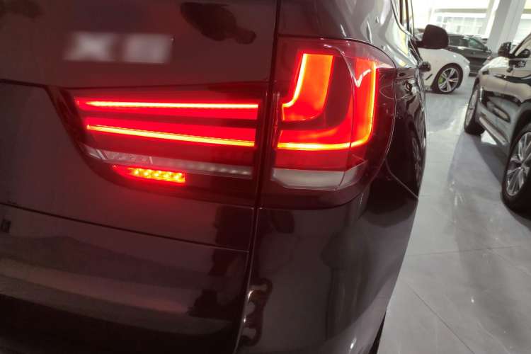 Used BMW X5 2014 xDrive35i Leading Model
