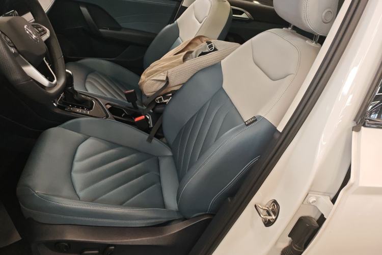 Used Volkswagen Tharu 2024 300TSI Two-Wheel-Drive Moon Luxury Edition