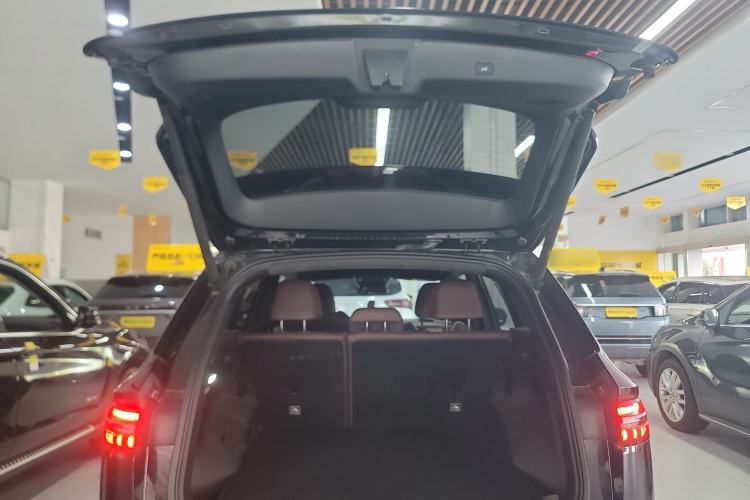 Used Geely Auto Monjaro L 2024 2.0TD High-Power Automatic Two-Wheel Drive Yunqi Version
