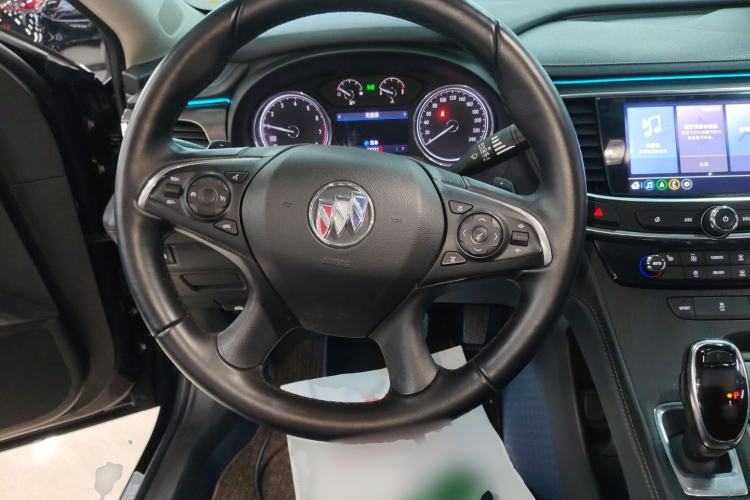 Used Buick LaCrosse 2022 652T Luxury Version
