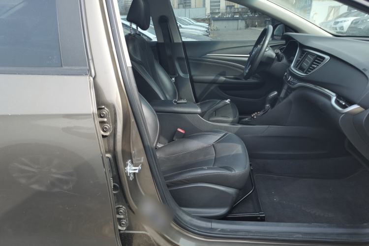 Used Buick GT 2016 15N Automatic Luxury Edition
