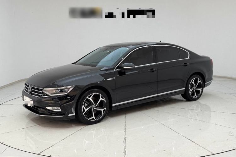 Used Volkswagen Magotan 2023 2 Million Units Commemorative Edition 330TSI DSG Luxury Version
