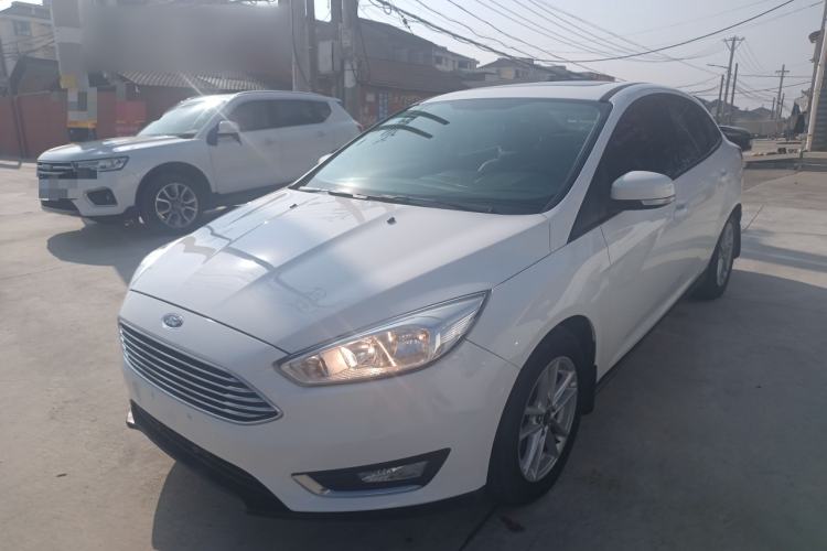 Used Ford Focus 2017 Sedan 1.6L Automatic Fashion Edition Smart Drive Version
