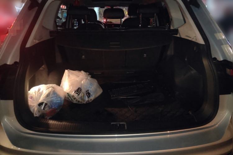 Used Volkswagen Tiguan L 2019 330TSI Automatic Two-Wheel Drive Smart Luxury Version China VI Standard
