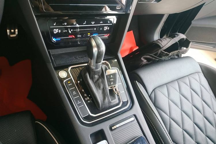 Used Volkswagen Magotan GTE Plug-in Hybrid 2020 GTE Luxury Model
